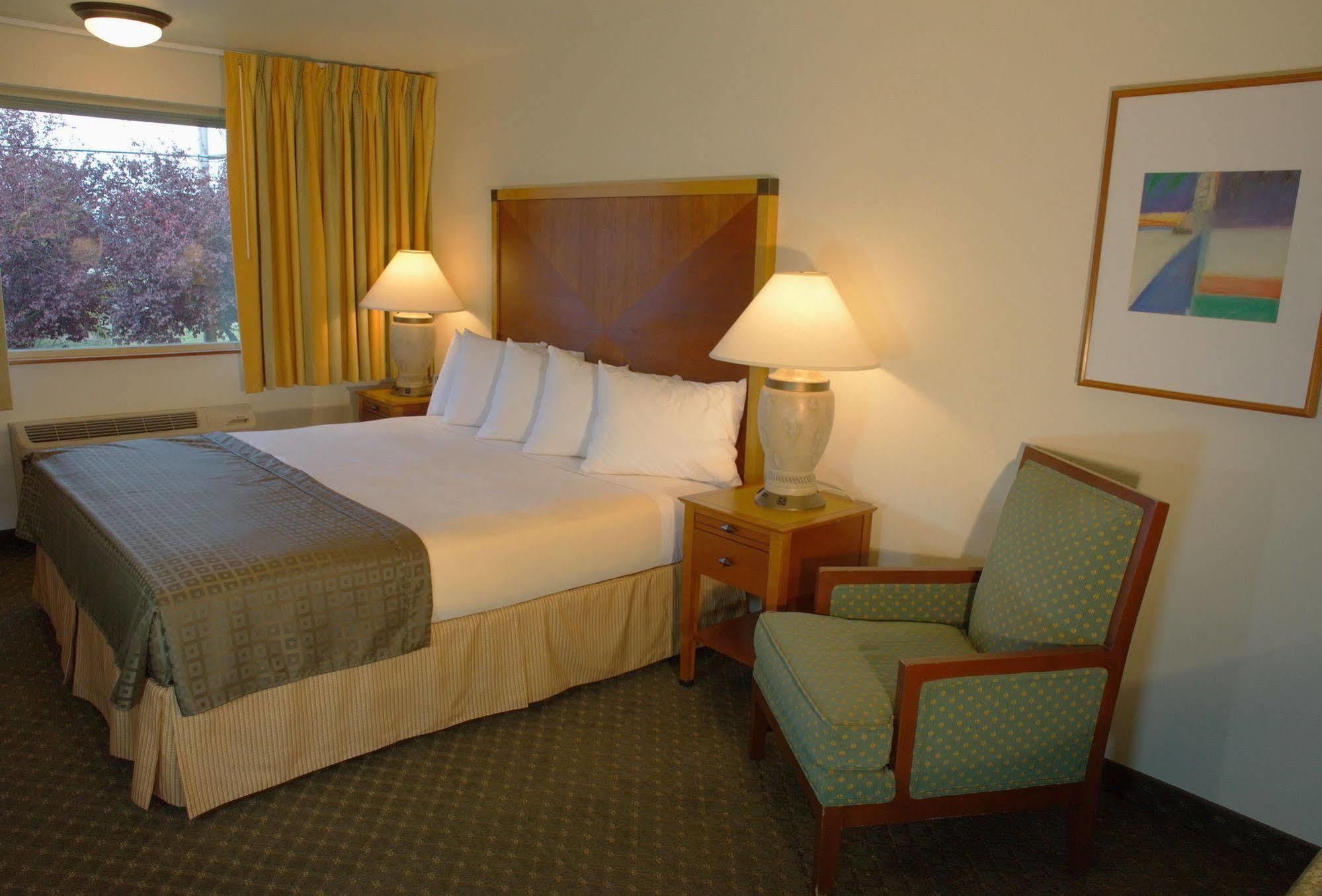 Olympic View Inn Скуим Екстериор снимка